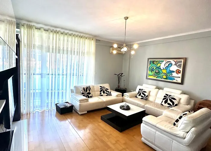 Central Inn Home Tirana
